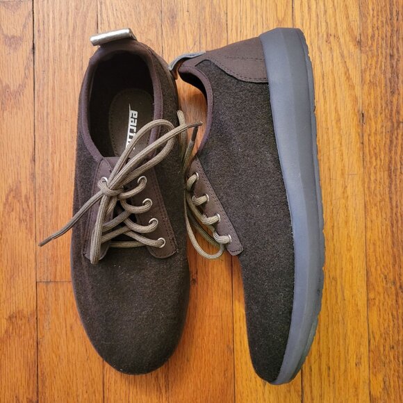 Earth 7.5B Green Wool Sneakers Dyed Real Sheep Fur BOOMER Olive - Picture 1 of 8